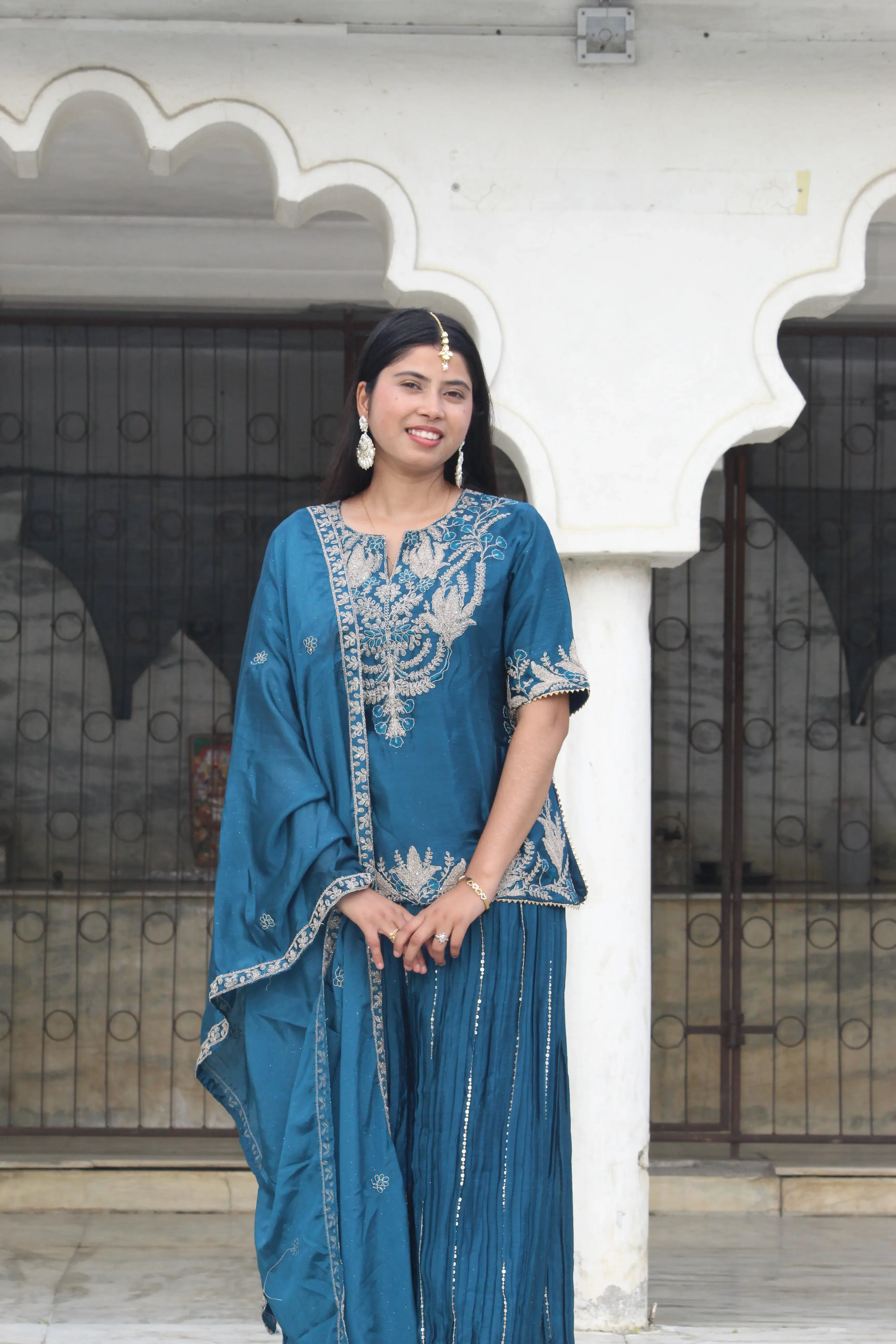 /storage/photos/1/Products/Sarara Updated/blue sarara (10).webp